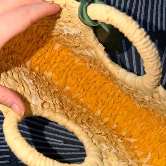 A New Day Straw Lemon Bag - Picture 4 of 4